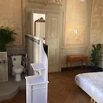 Du Marquis De Broc Bed & Breakfast