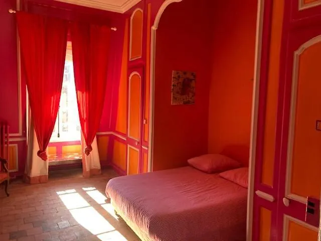 Du Marquis De Broc Bed & Breakfast *